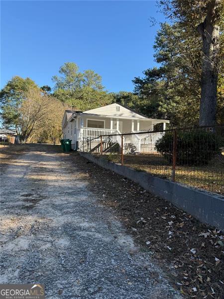 Building Photo - 221 Sheppard Pl