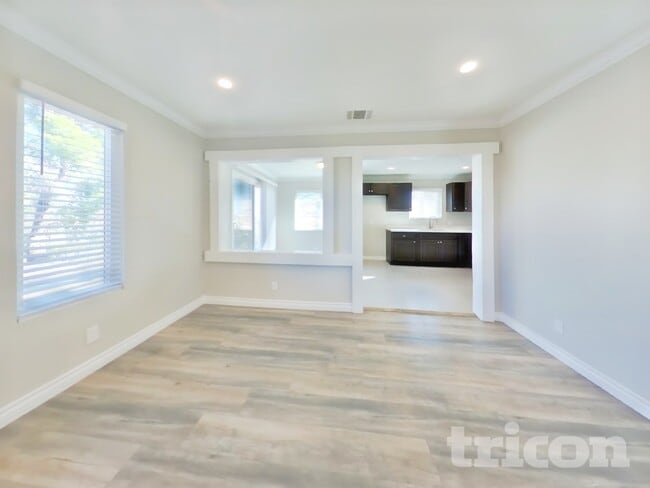 Foto del edificio - 16347 Solvang Ave