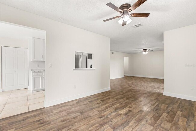 Foto del edificio - 4038 Versailles Dr