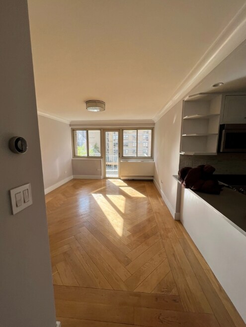 Foto del edificio - 151 W 93rd St