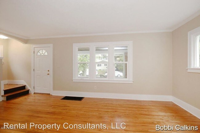 Building Photo - 3 br, 2 bath House - 1720 Silver Ave SE