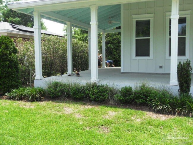 Foto del edificio - 3003 E Blount St