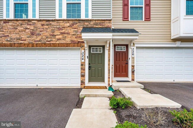 Building Photo - 324 Pemberton Park Ln