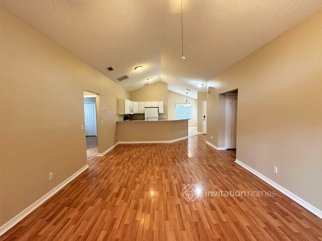 Foto del edificio - 27 Parkview Heights Blvd
