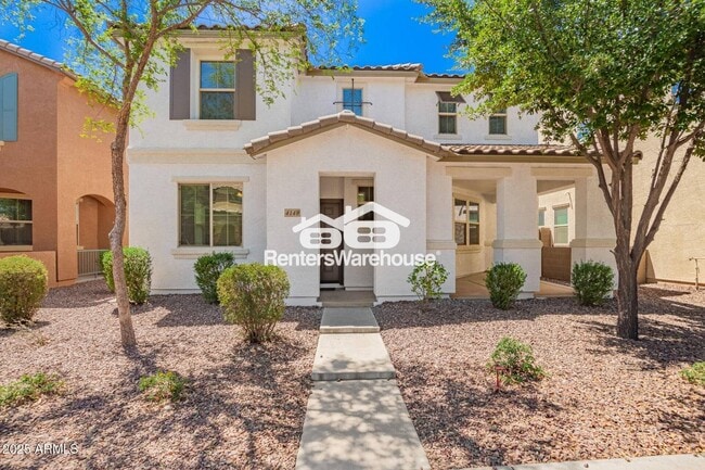 Building Photo - 4149 E Devon Dr