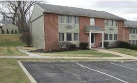 Foto del edificio - 250 Tanglewood Ln