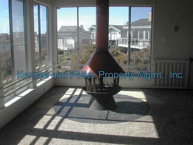 Foto del edificio - Great 3 Bedroom La Selva Beach House With ...