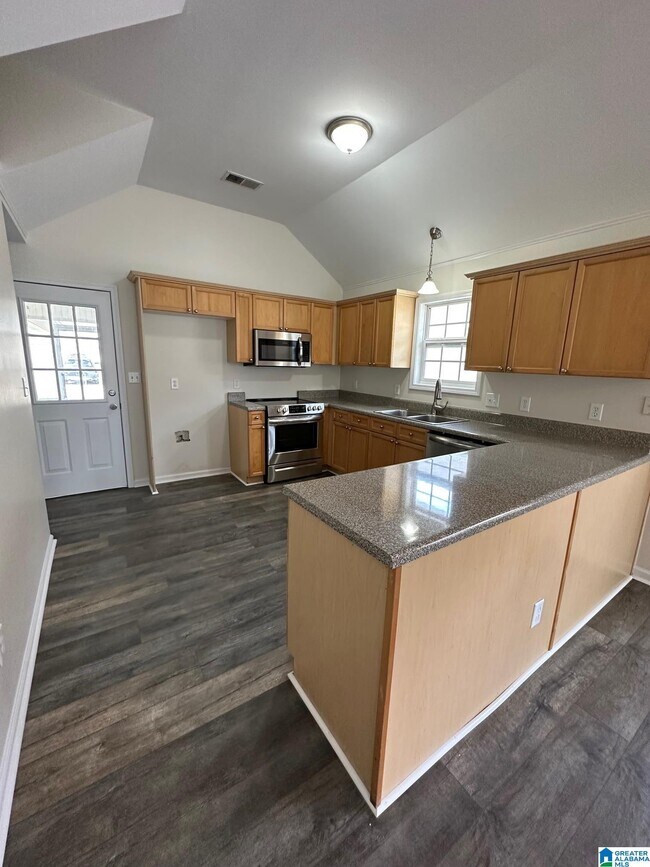1149 Village Trail, Calera, AL 35040 House Rental in Calera, AL