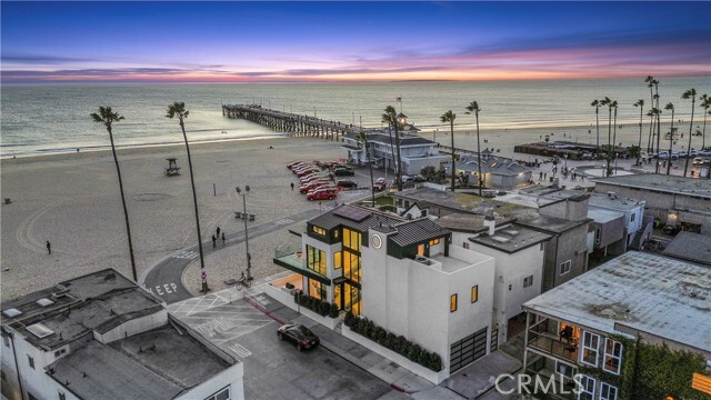 Building Photo - 2000 W Oceanfront