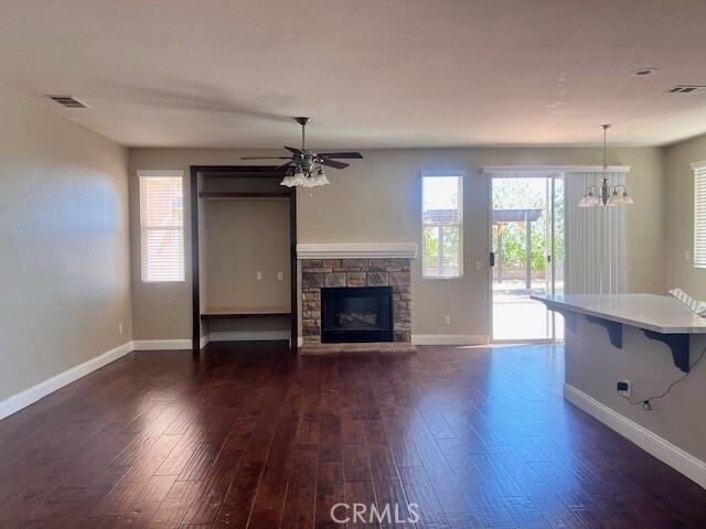 Foto del edificio - 8945 Honeysuckle Ave