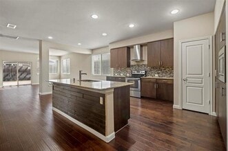 Building Photo - 4082 Serene Dr