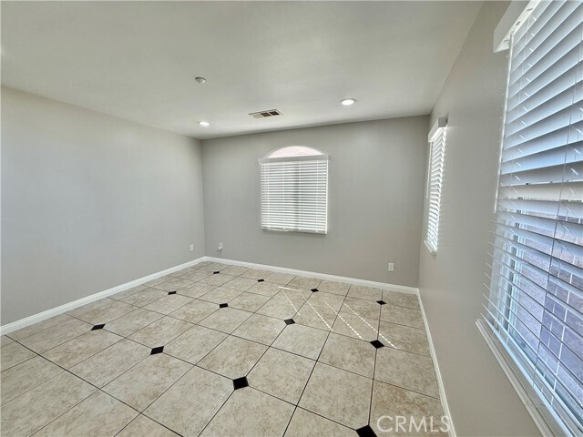 Foto del edificio - 930 S Charlotte Ave