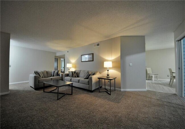 Building Photo - 4041 Whitehall Way