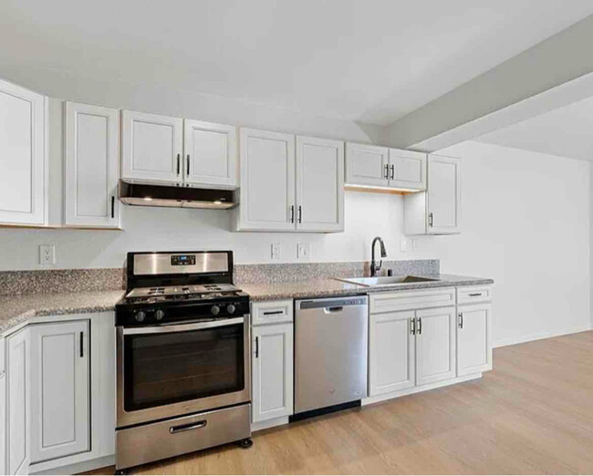 Foto del edificio - 220 Riverview Way
