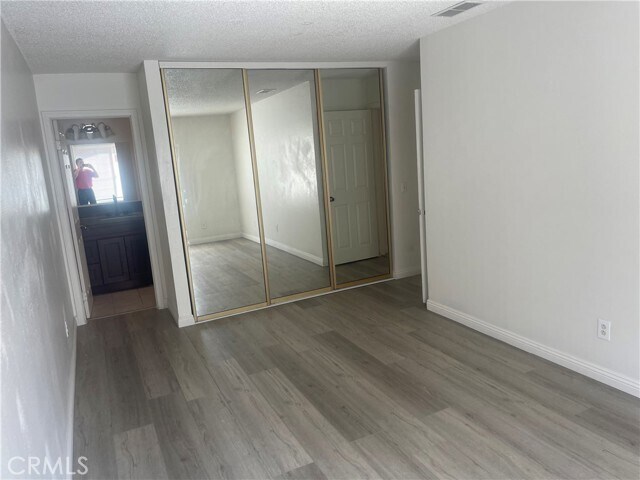 Foto del edificio - 3558 Raven Dr
