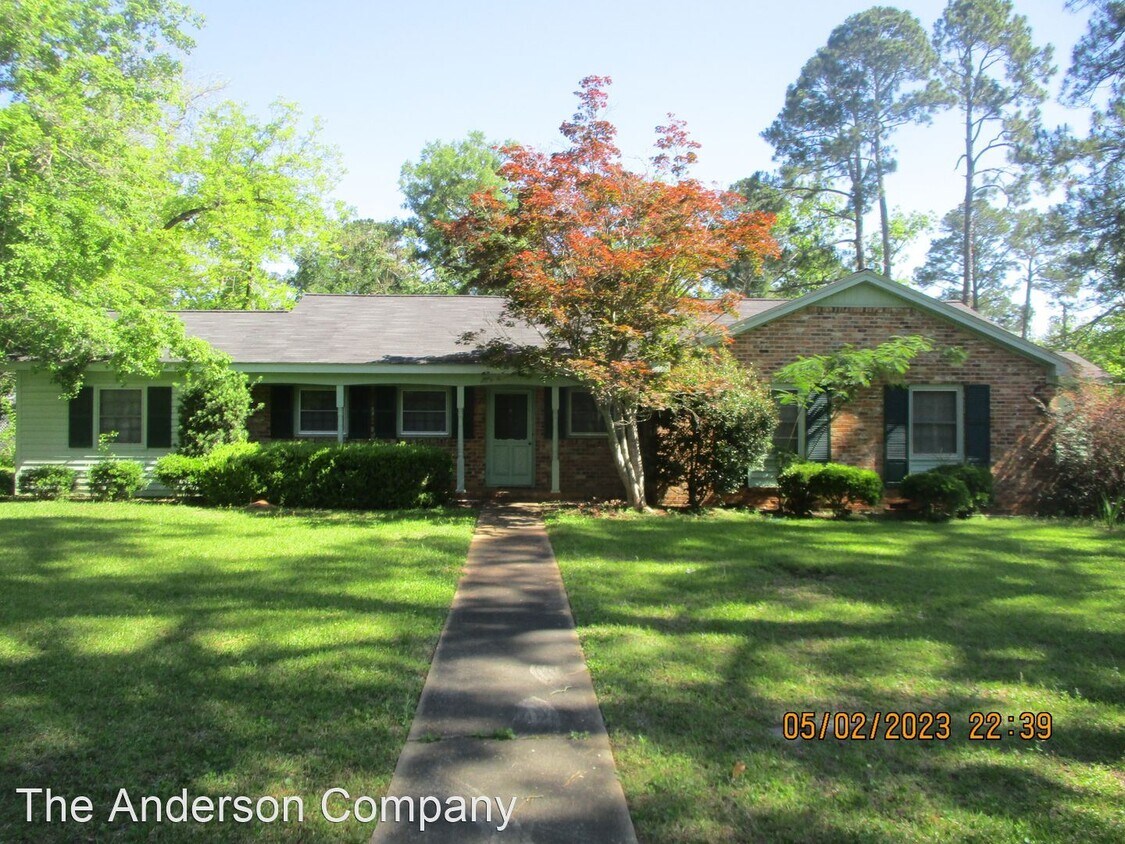 Primary Photo - 3 br, 1.5 bath House - 1803 Whispering pin...