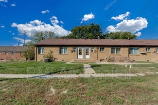 Building Photo - 638 S Woodlawn Blvd