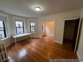 Building Photo - 1144 Commonwealth Ave