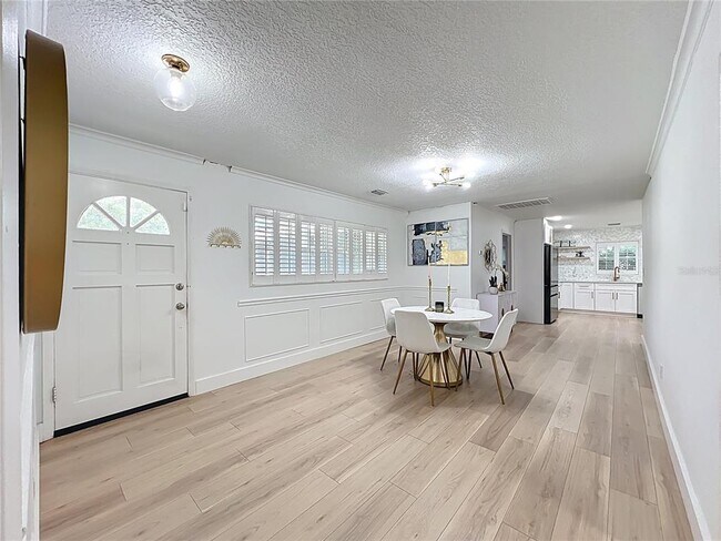 Building Photo - 4611 Cranston Pl