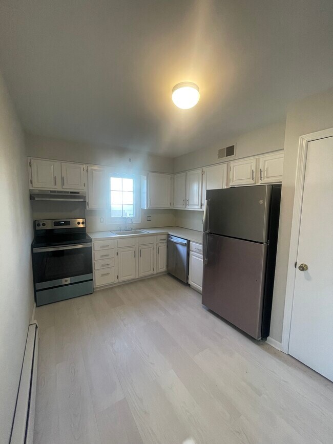 23 Rutherford Ct, Totowa, NJ 07512 Townhome Rentals in Totowa NJ