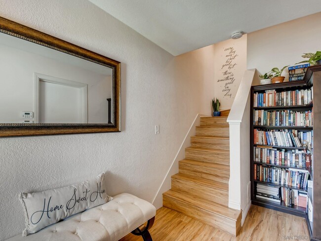 Foto del edificio - 7304 Alicante Rd