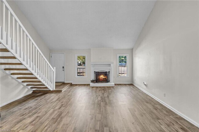 Foto del edificio - Beach-Close Living on a Peaceful Cul-de-Sac