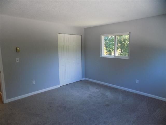 Foto del edificio - 156L Capitol Hill Dr