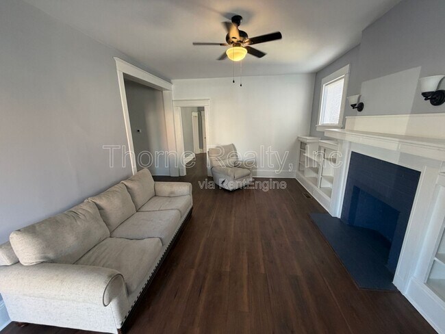 Foto del edificio - 835 Sunset Ave