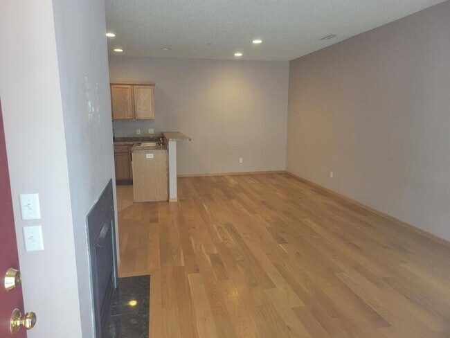 Foto del edificio - 1811 139th Ave NW