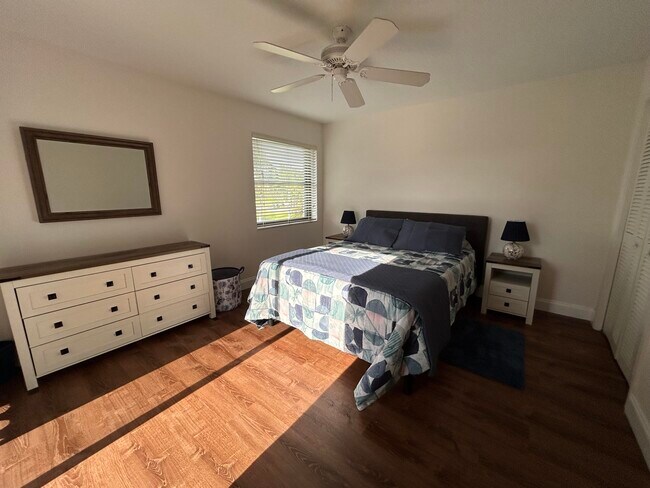 Foto del edificio - 13383 Bedford Mews Ct
