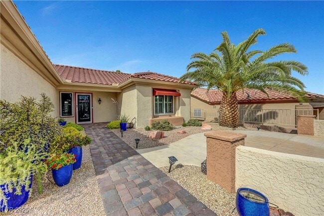 Building Photo - 11036 Clear Meadows Dr