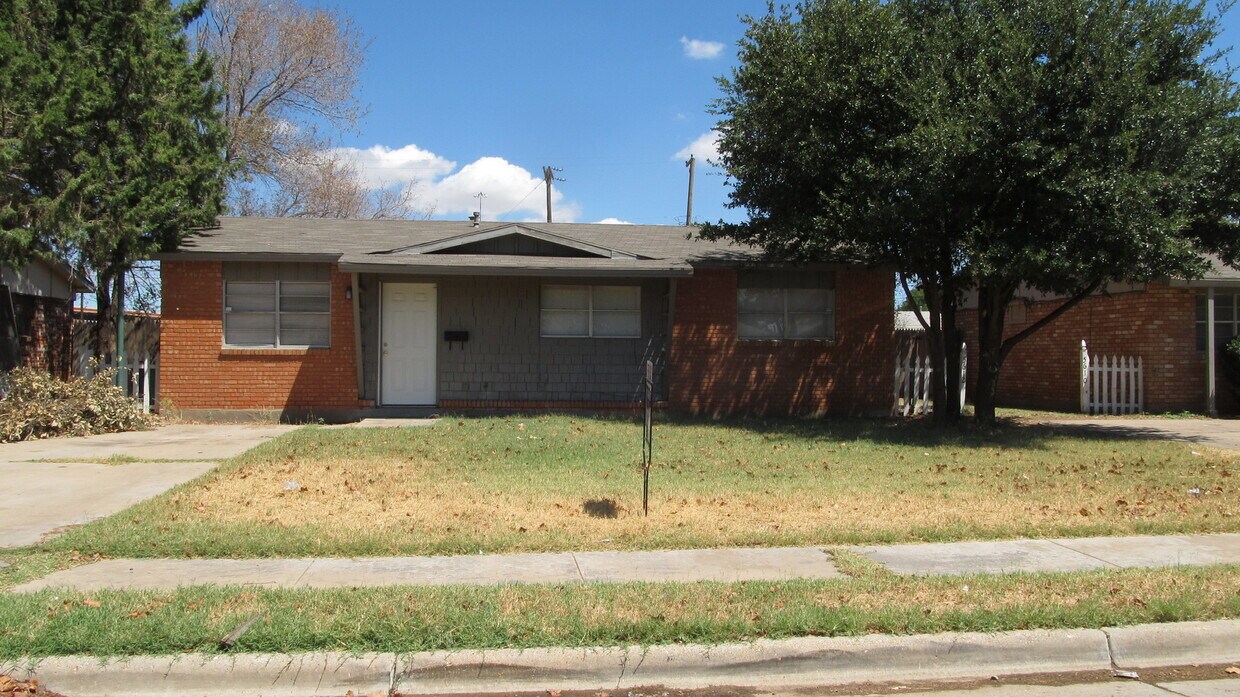 Foto principal - 5612 44th Street