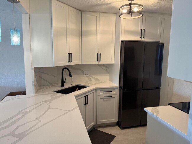 Building Photo - 410 N Federal Hwy