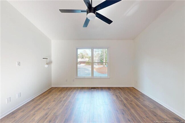 Building Photo - 1245 Monticello Dr