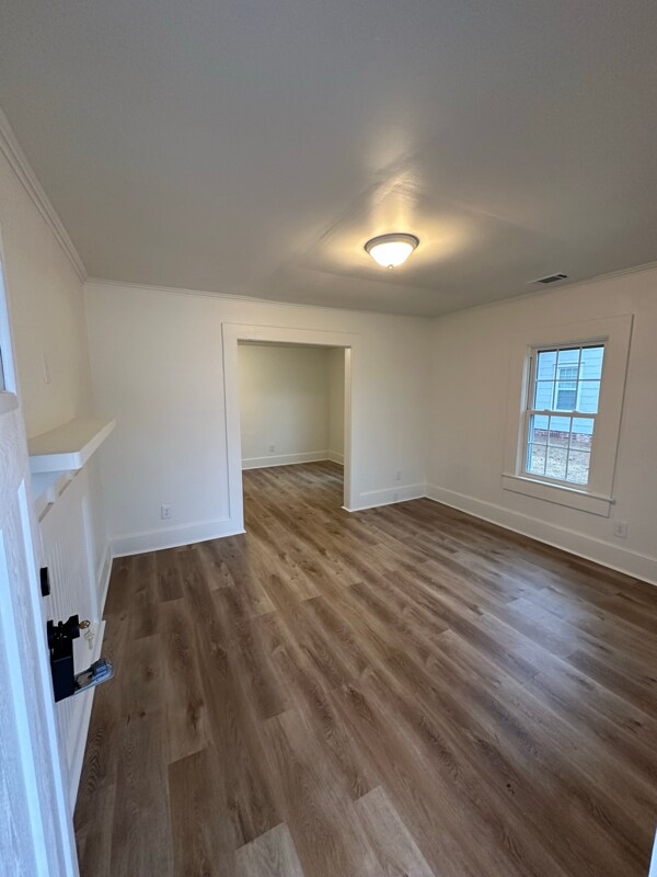 Foto del edificio - 614 S Tillman St