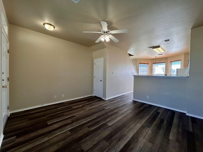 Building Photo - 2707 Westhampton Ct