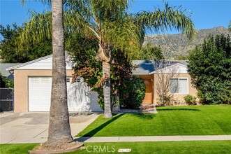 Building Photo - 8663 Forsythe St