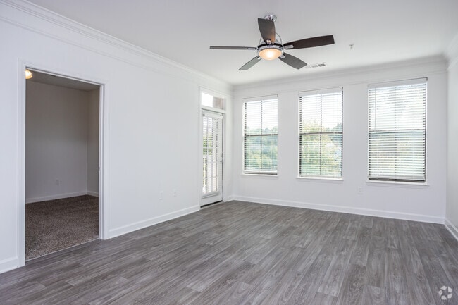 2HAB, 2BA - 1,202 ft² - The Eliza on Collier