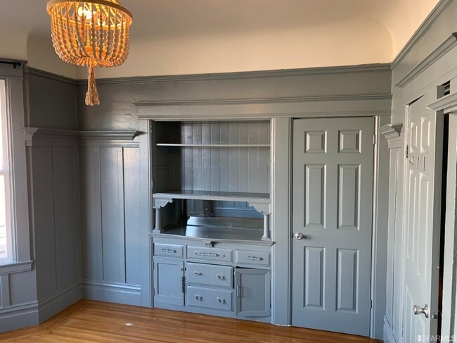 Building Photo - 106 Shotwell St