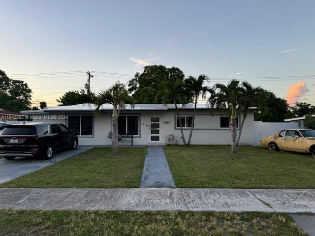 Foto del edificio - 5521 NW 180th Terrace