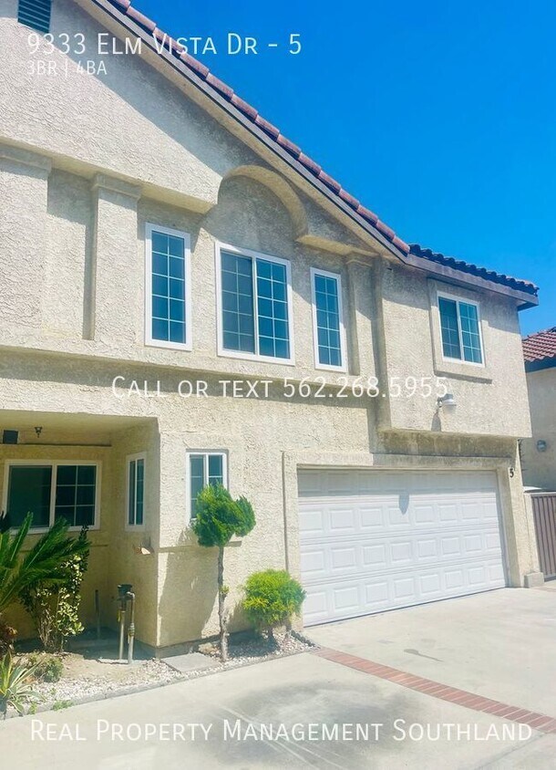 Primary Photo - Georgous Remodelled 3 Bed 3.5 Bath with 2 ...