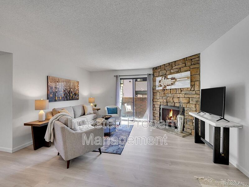 Foto principal - 11985 E Harvard Ave