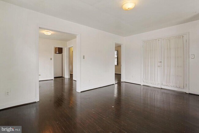 Foto del edificio - 1300 N Hudson St