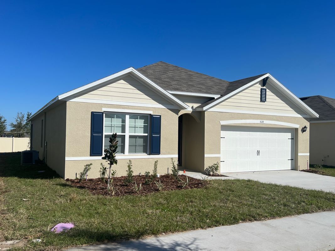 Foto principal - 528 Boardwalk Ave