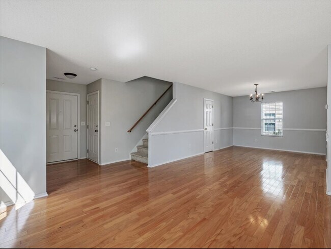 Foto del edificio - 4810 Rockport Dr