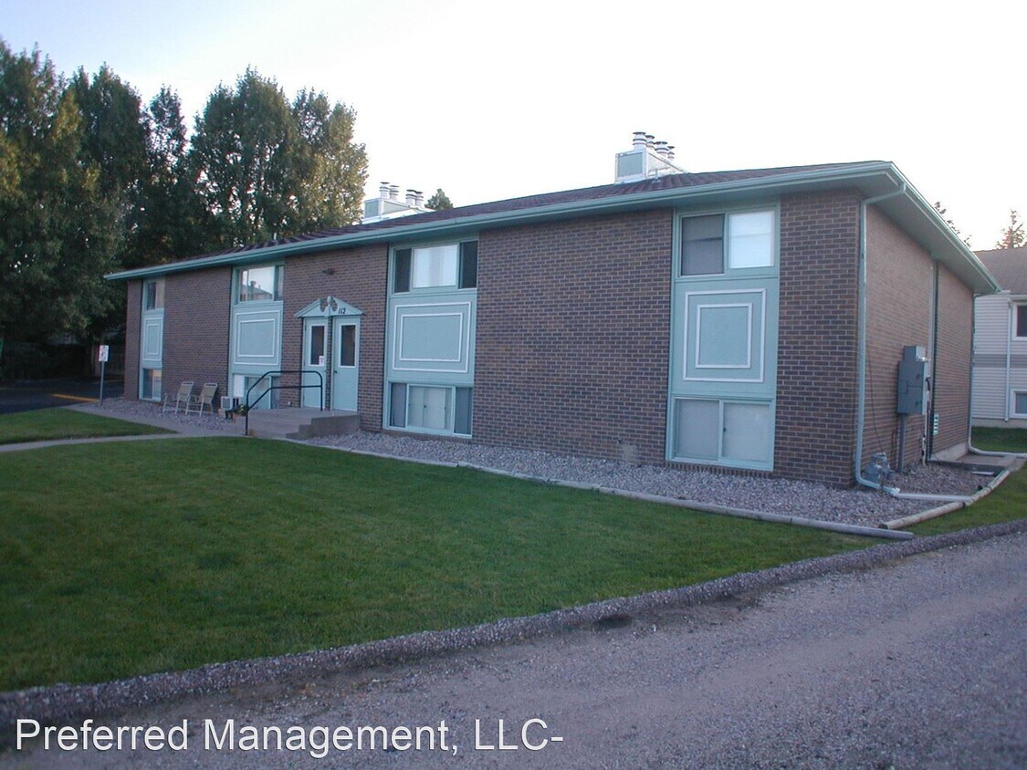 112 Erickson Ct, Cheyenne, WY 82009 Room for Rent in Cheyenne, WY