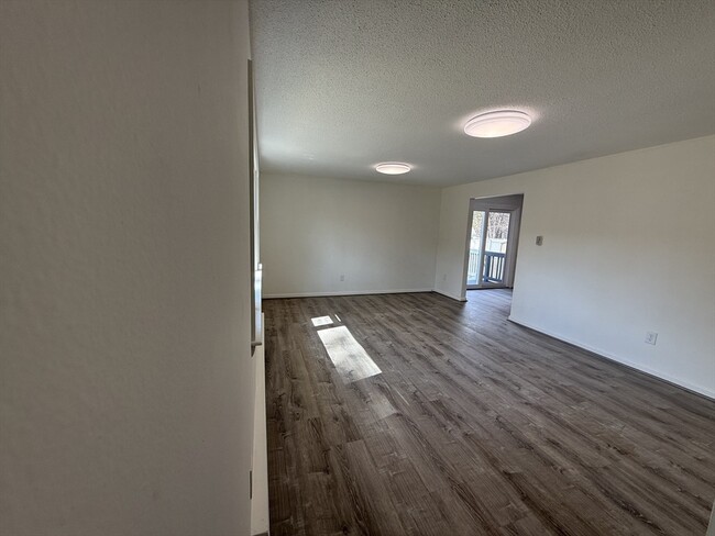 Building Photo - 1328 East St