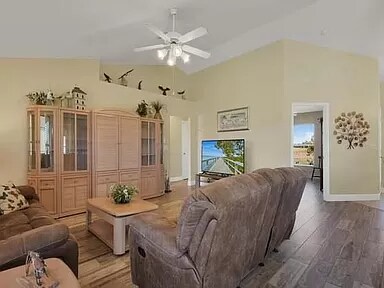 Building Photo - 201 NW 20th Ave