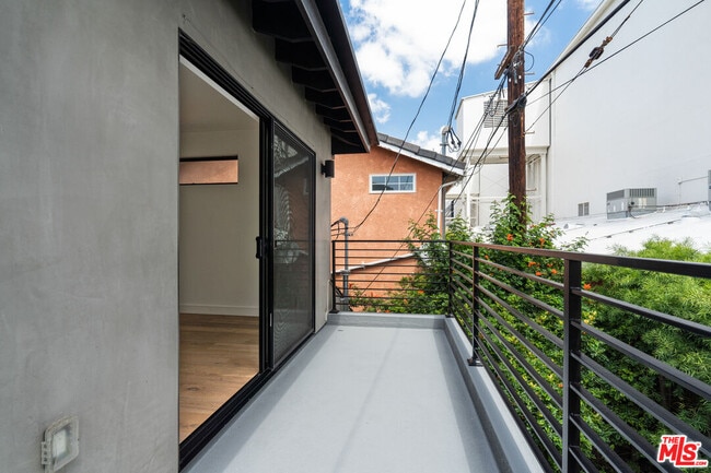 Building Photo - 4080 Van Buren Pl