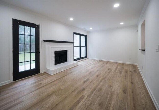 Building Photo - 1008 Windy Oaks Ct